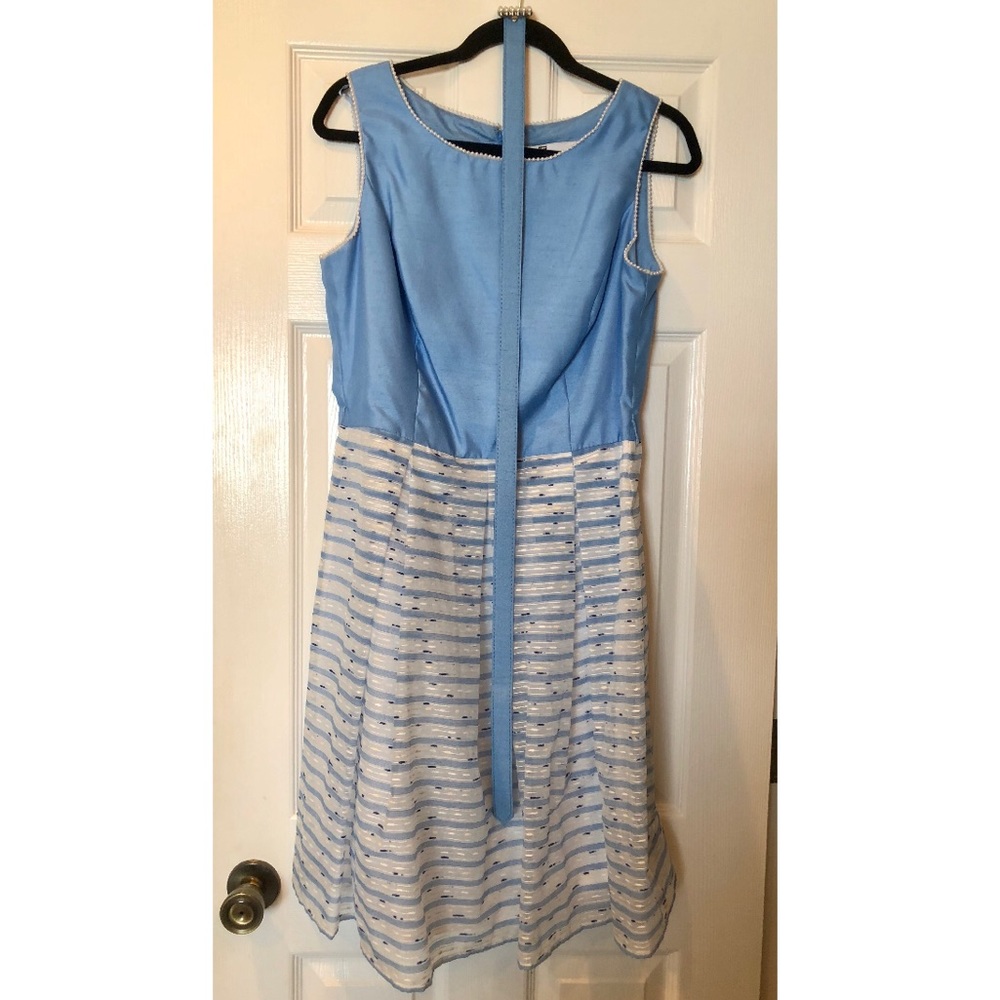 Leslie Fay Dress with Belt